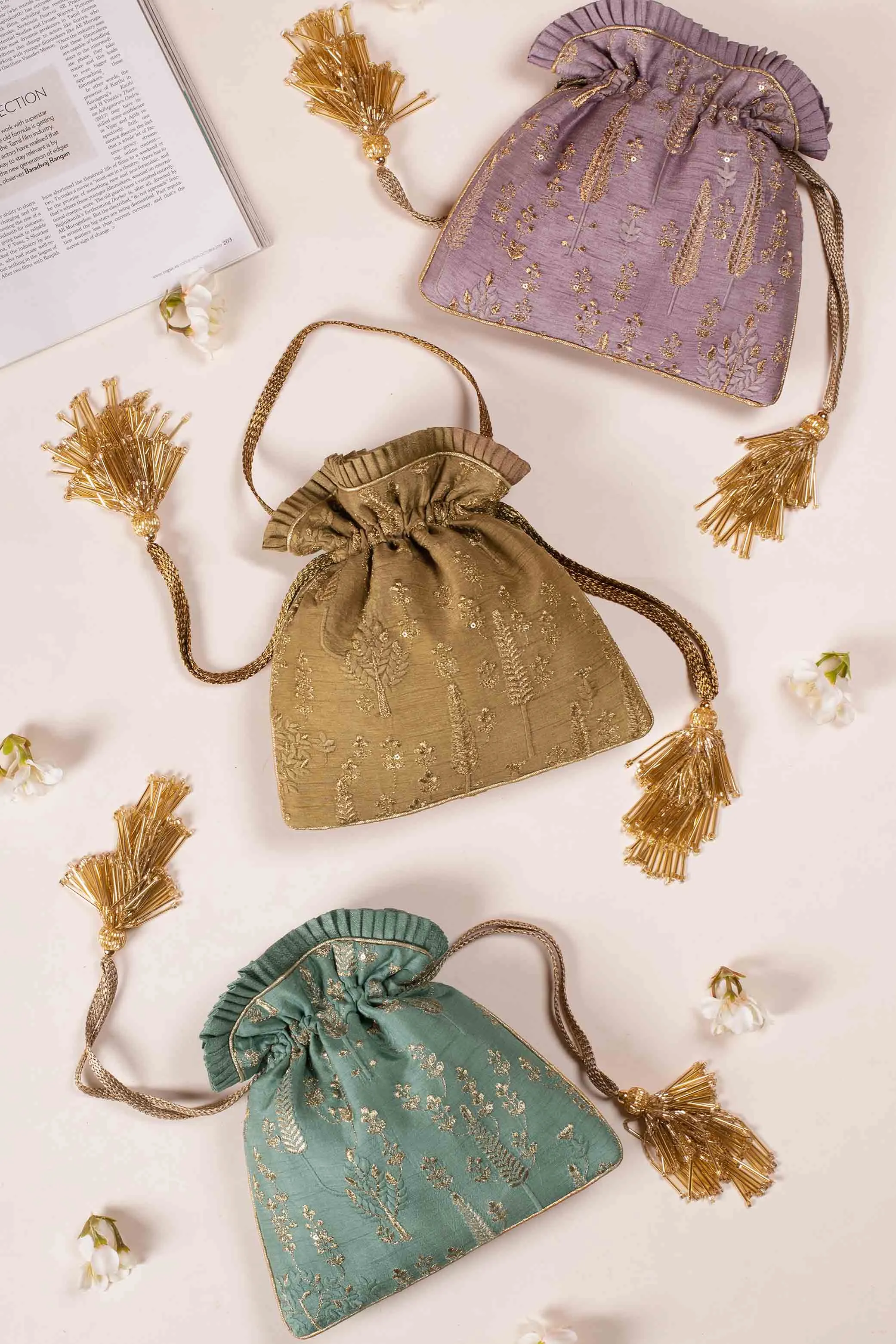 Arbre Silk Potli bag - wisteria