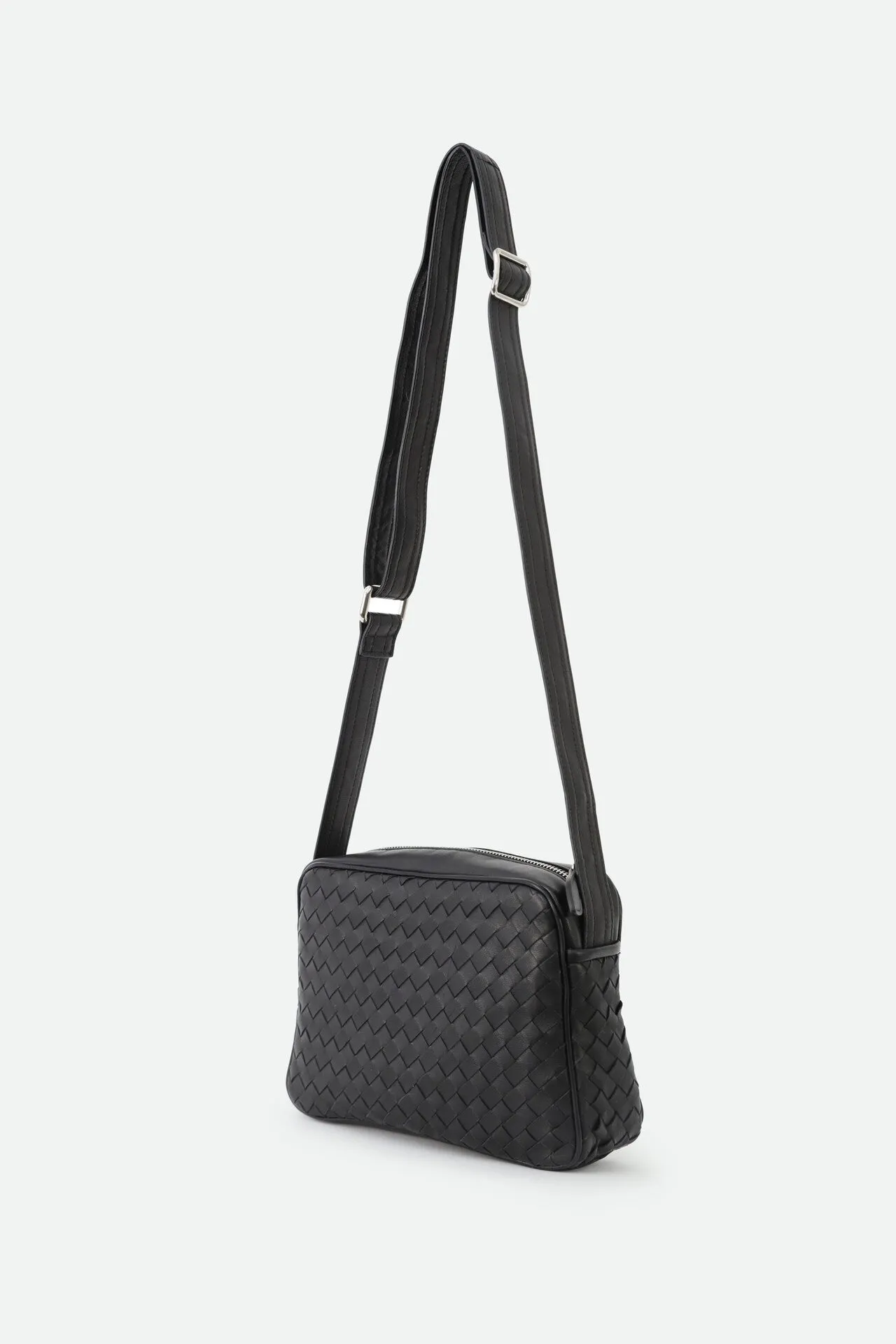 BARI WOVEN ITALIAN LEATHER BAG BLACK