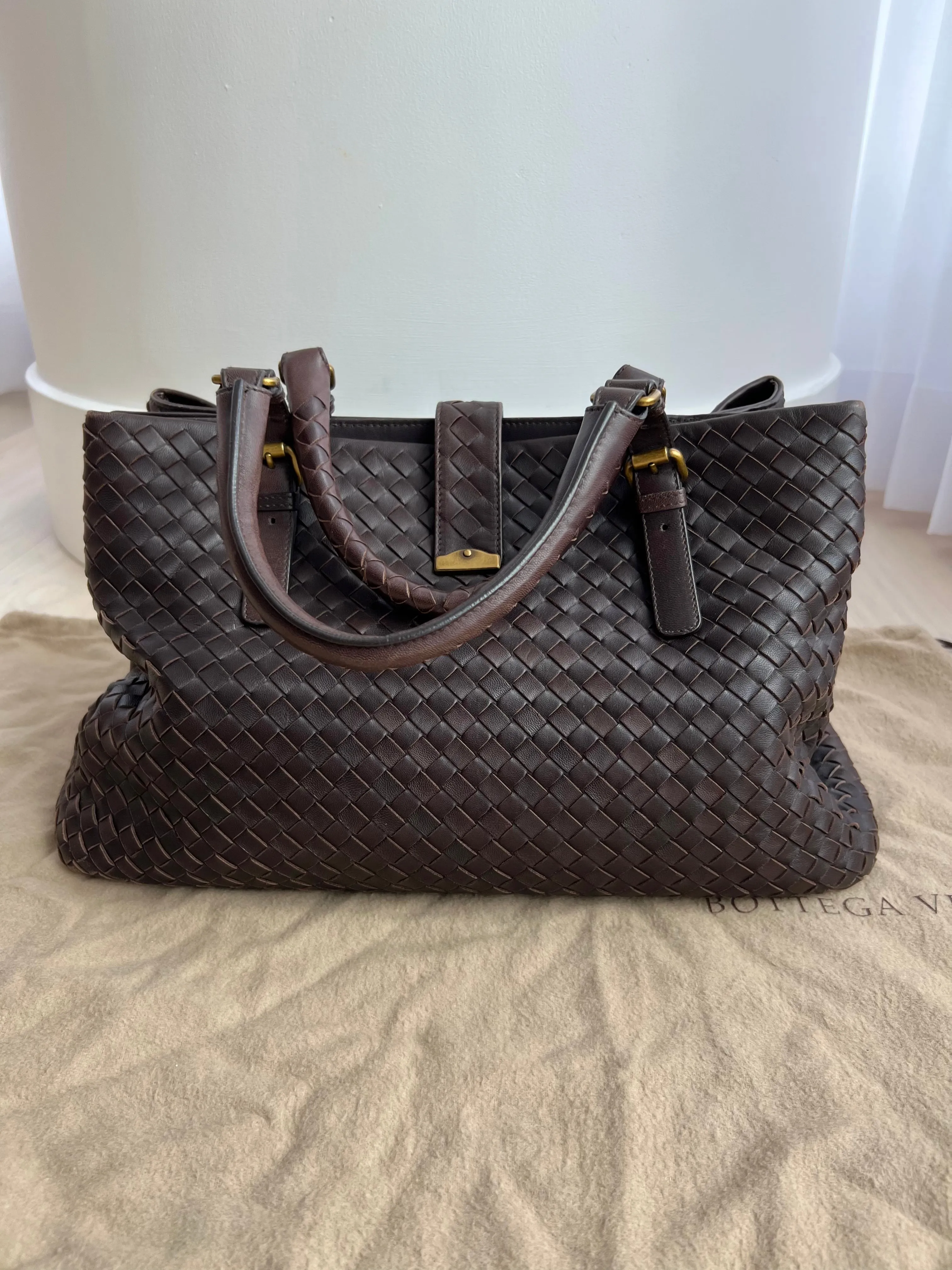 Bottega Veneta Intrecciato Roma Bag