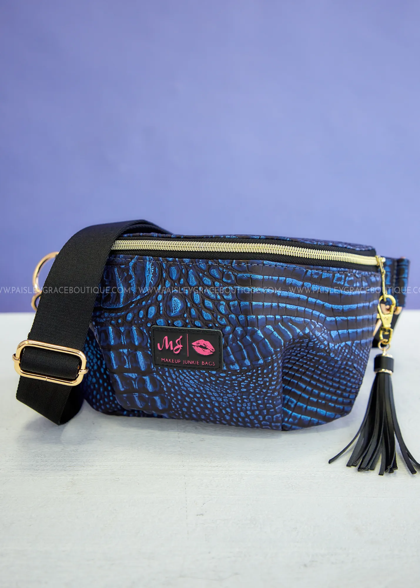 IN-STOCK - Sidekick Bag by Makeup Junkie