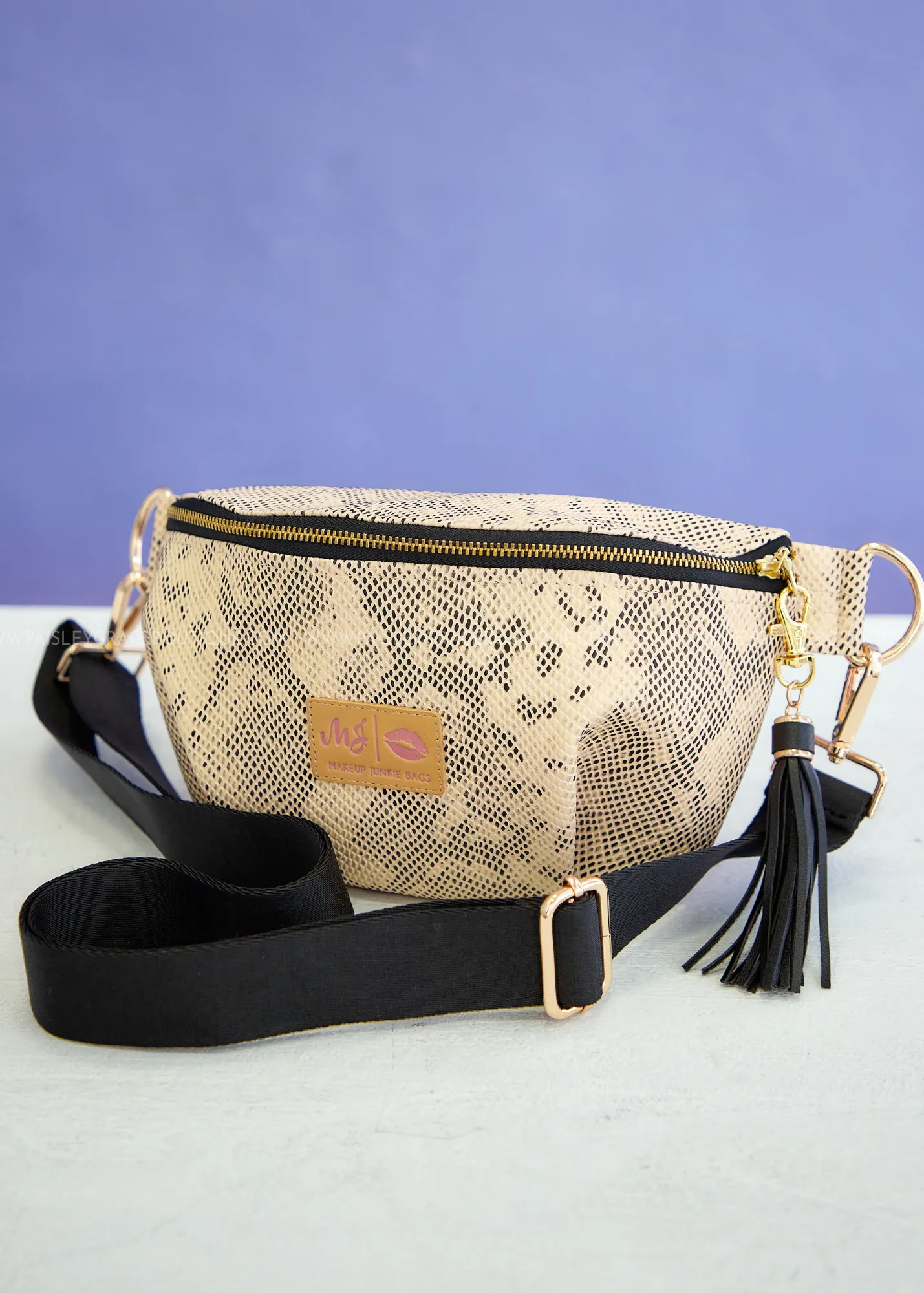 IN-STOCK - Sidekick Bag by Makeup Junkie