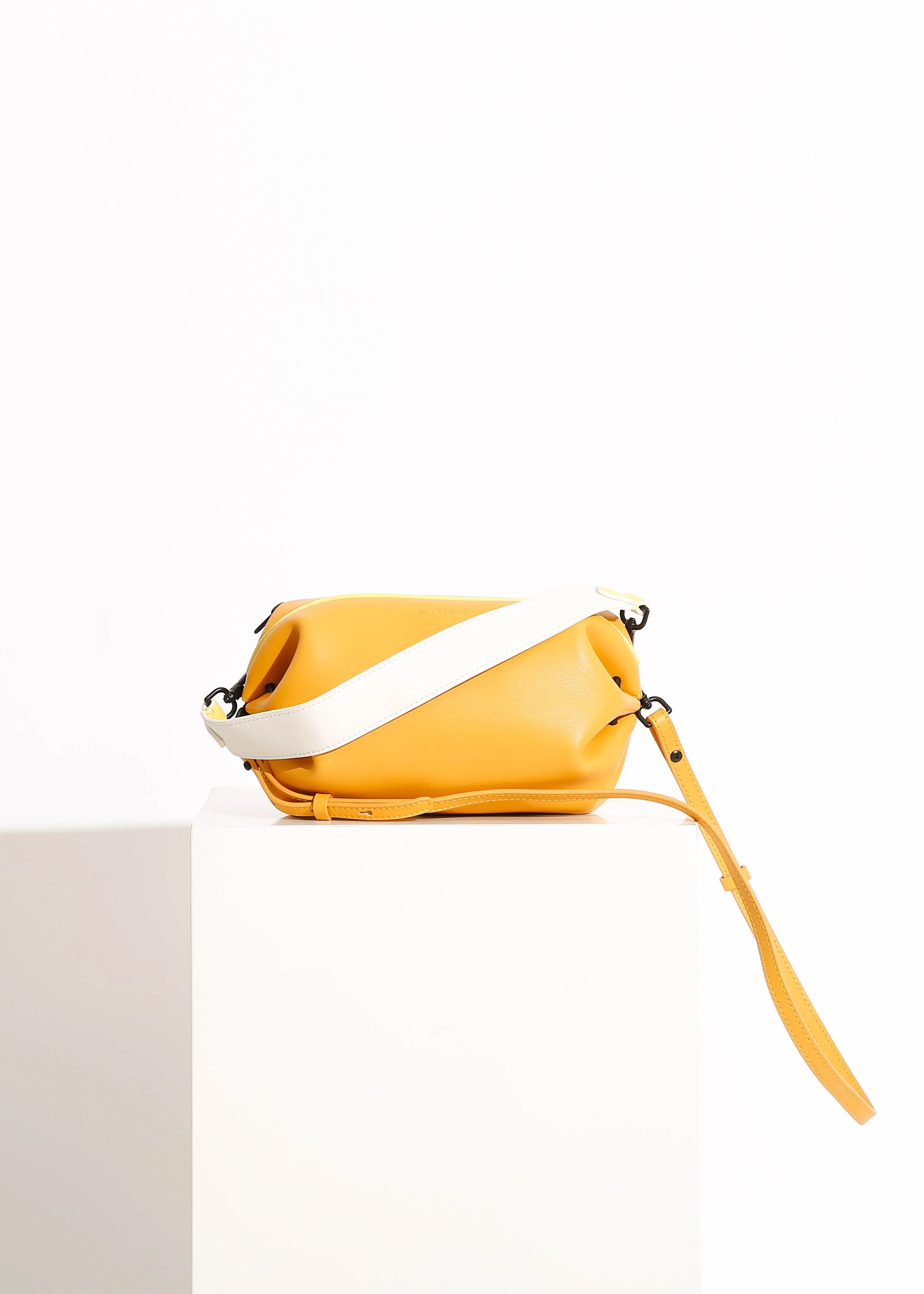 LENA BAG / TANGERINE-WHITE-BRIGHT YELLOW