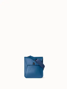 Little Anouk messenger bag in Cervo-Kalbsleder